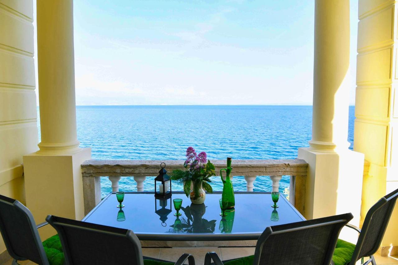 Apartment Carissima-Direct On Sea, Lovran-Opatija المظهر الخارجي الصورة